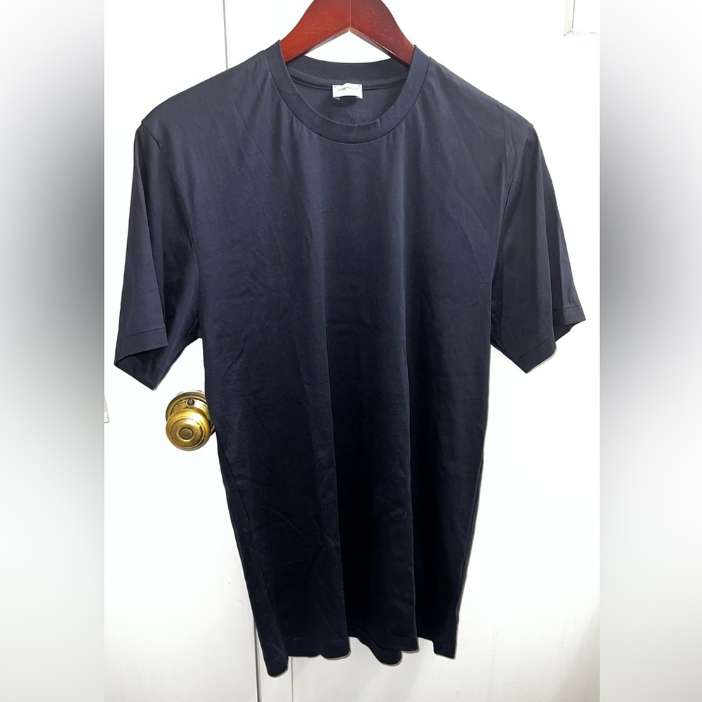 Zimmerli 286 Luxury Sea Island Cotton Roundneck T-Shirt. Made in Switzerland.